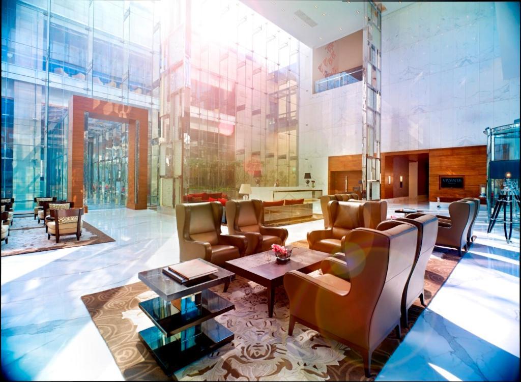 Taj City Centre Gurugram Gurgaon Ngoại thất bức ảnh The lobby of the hotel