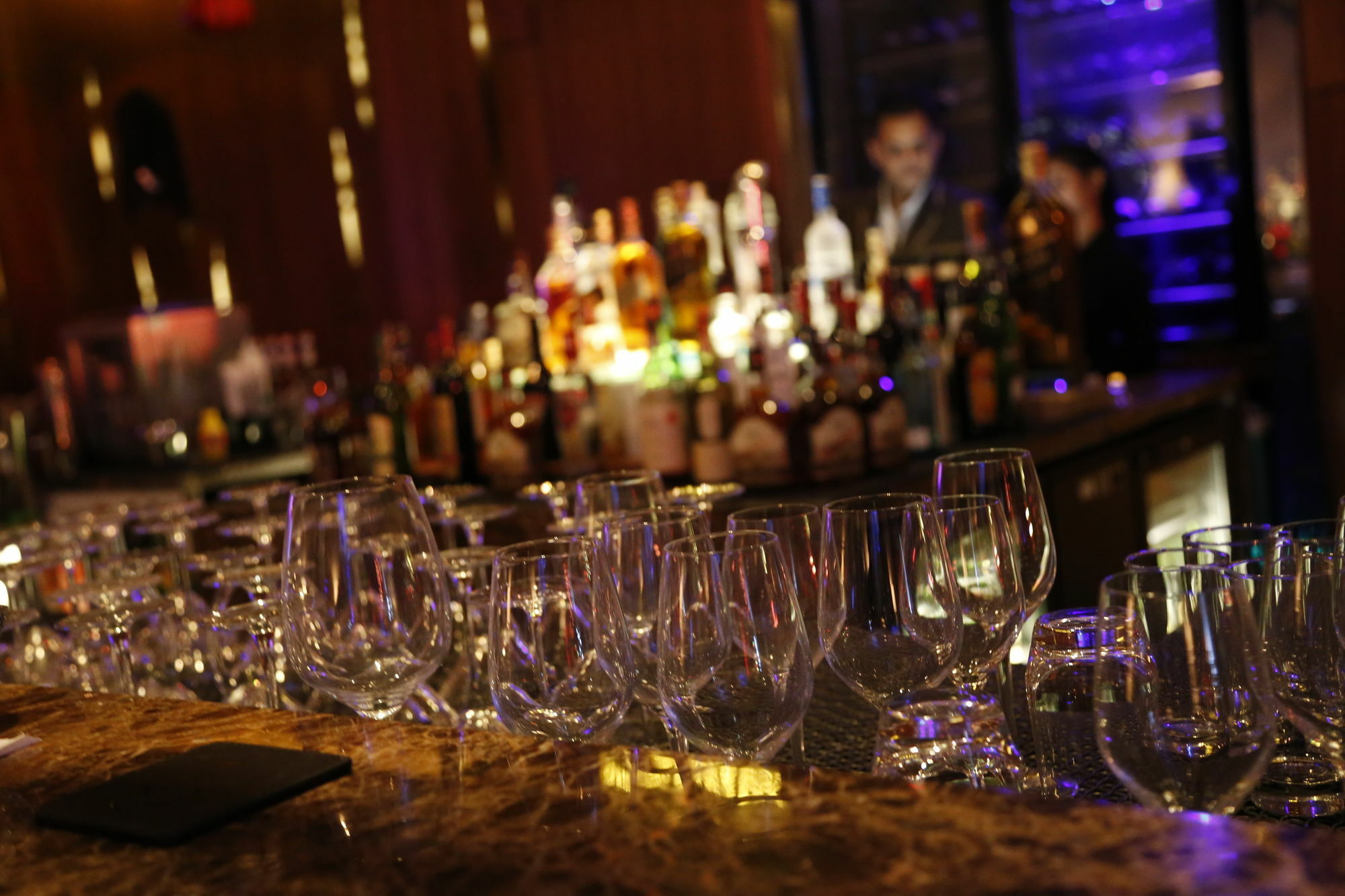 Taj City Centre Gurugram Gurgaon Ngoại thất bức ảnh A bar at a nightclub
