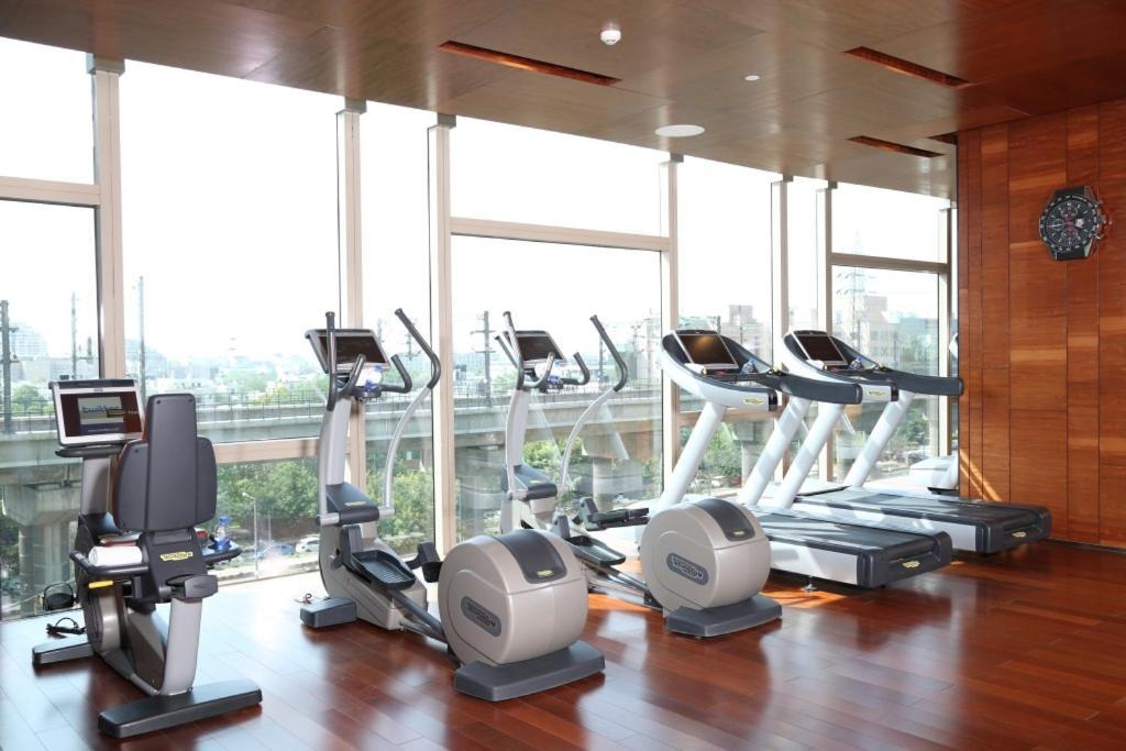 Taj City Centre Gurugram Gurgaon Ngoại thất bức ảnh Elliptical cross trainer